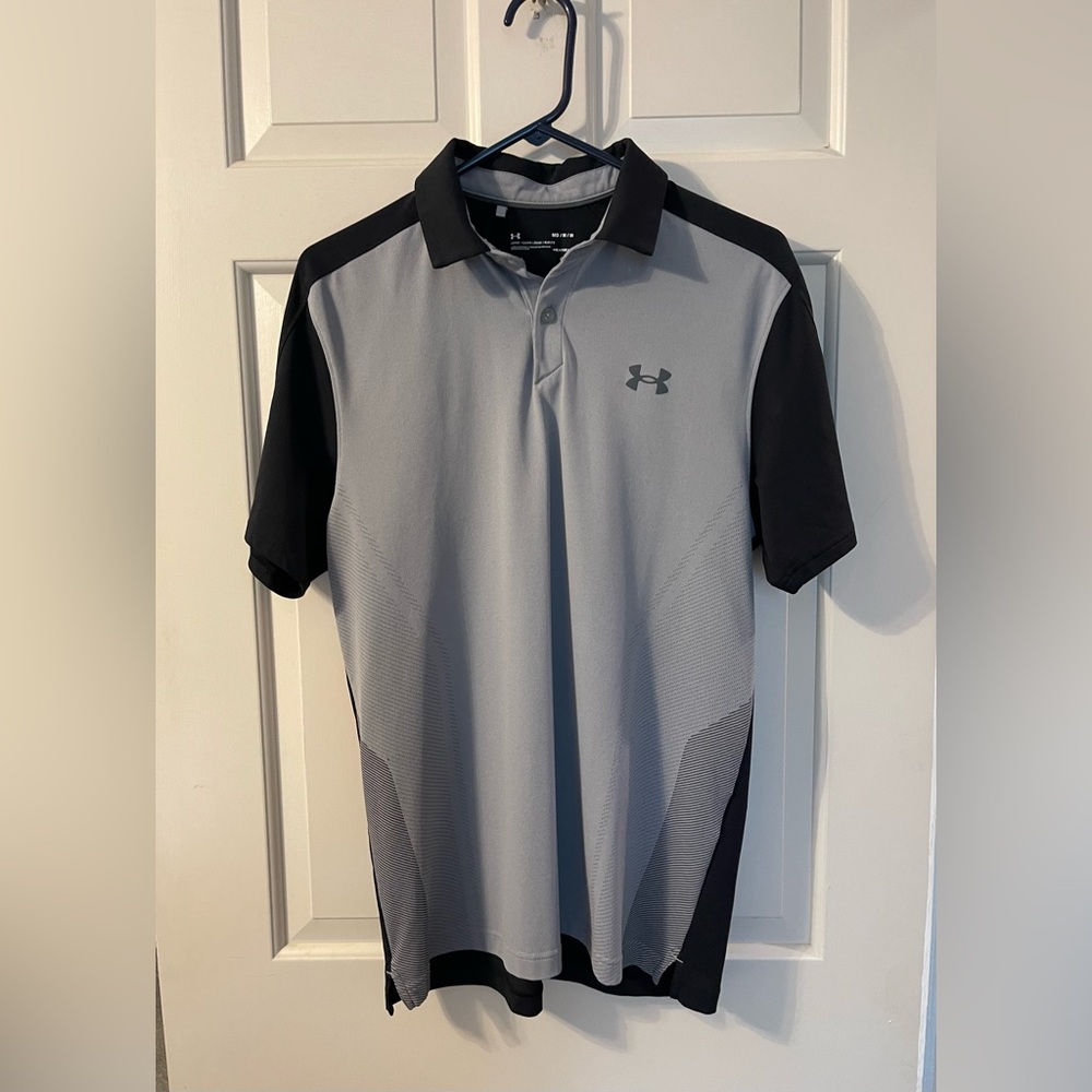 Men’s Under Armor Heat Gear Short Sleeve Shirt Size Medium Grey/Black